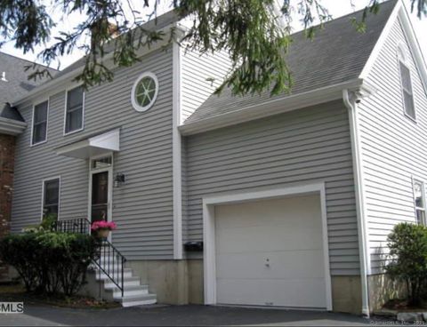  New Canaan CT 06840