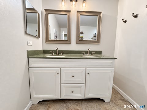 Tiny photo for 117 Colonial Hill Drive #117, Wallingford, CT 06492 (MLS # 24200458)