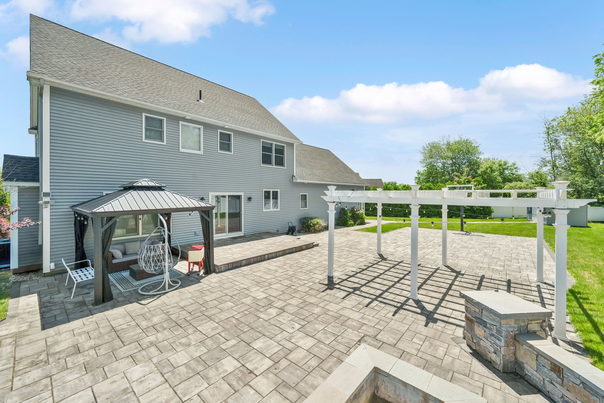 15 Lafountain Road