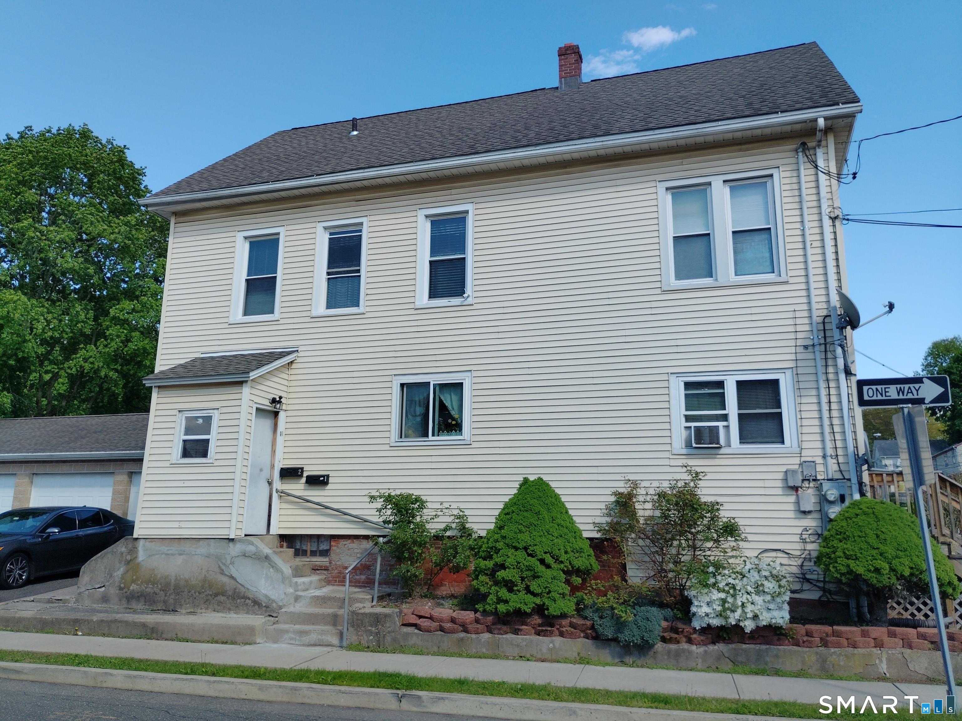 61 Bartlett Street