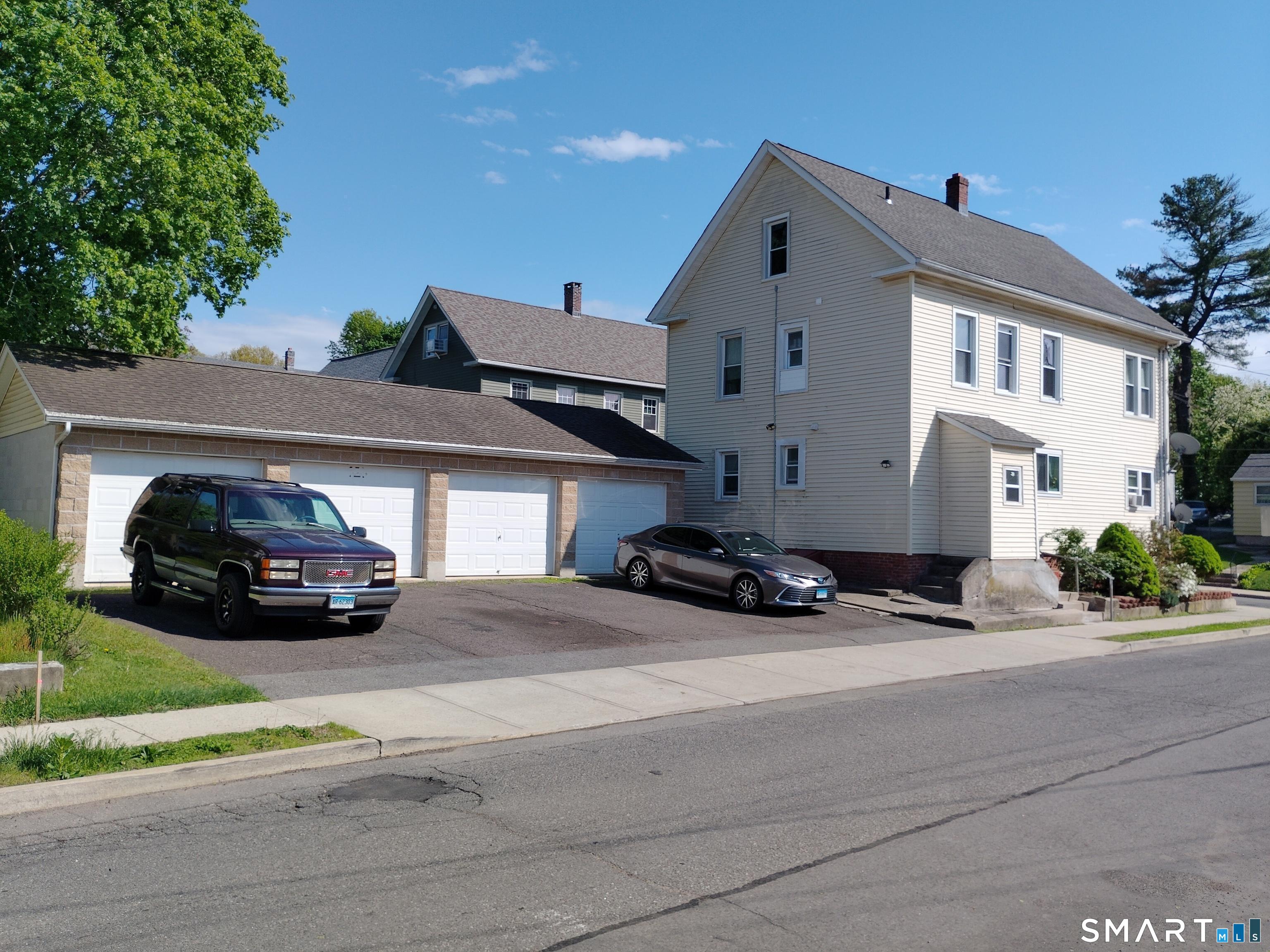 61 Bartlett Street