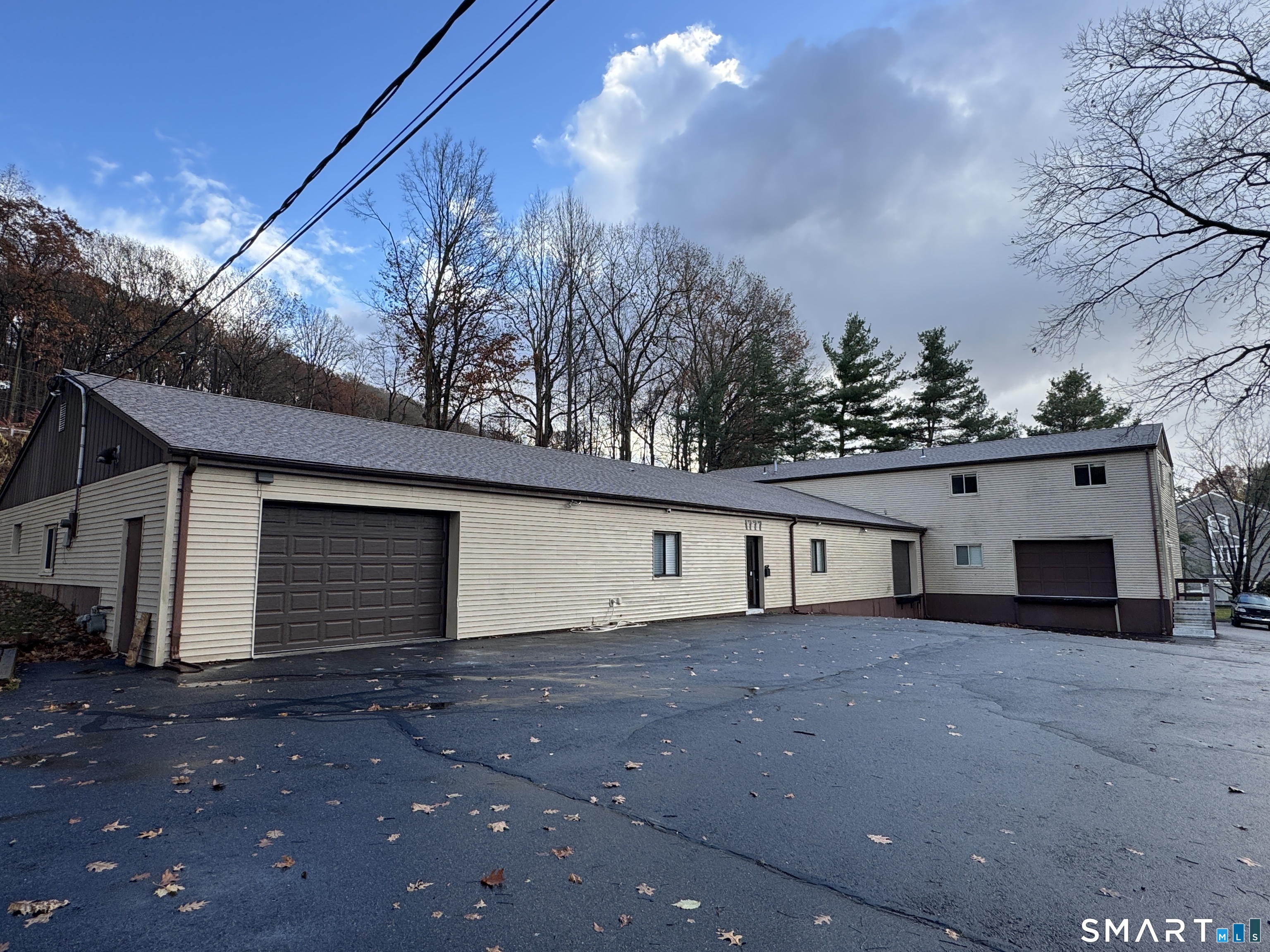Photo 1 of 12 — 1777 North Colony Road, Meriden, CT 06450