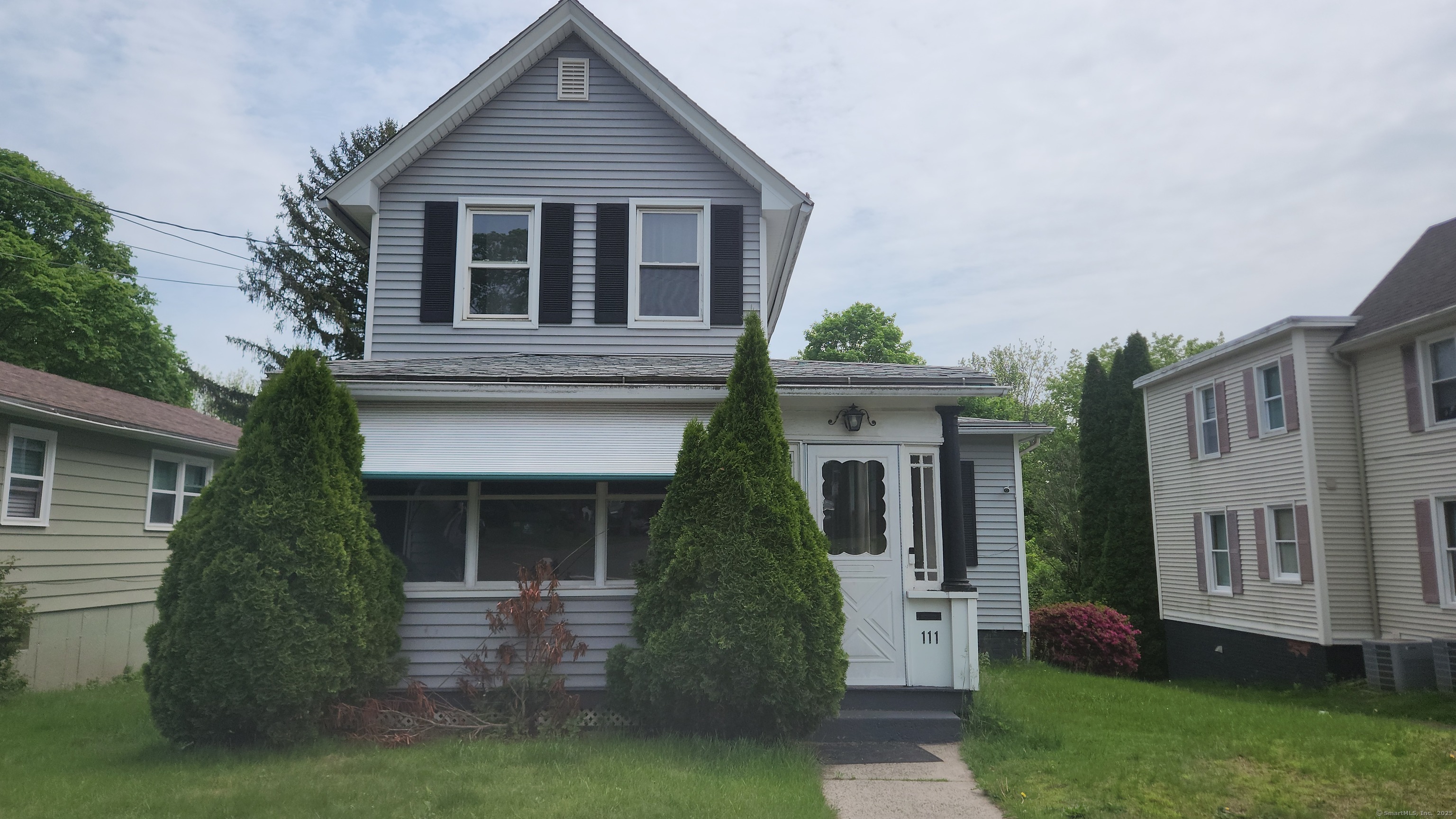 Property for Sale at Sylvan Avenue, Meriden, Connecticut - Bedrooms: 2 
Bathrooms: 2 
Rooms: 5  - $259,000