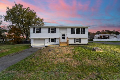 Photo of 168 Lincolndale Drive, Waterbury, CT 06704 (MLS # 24135504)