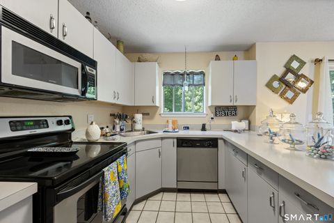 Tiny photo for 925 Oronoke Road #27F, Waterbury, CT 06708 (MLS # 24182008)