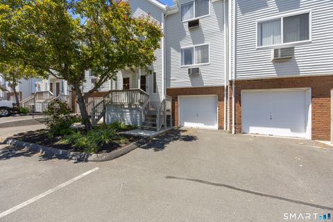 Tiny photo for 925 Oronoke Road #27F, Waterbury, CT 06708 (MLS # 24182008)