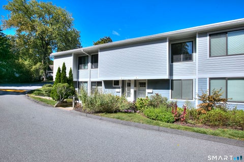 Photo of 3 Olcott Way #3, Ridgefield, CT 06877 (MLS # 24205100)