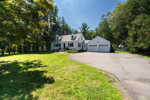 A home in New Canaan