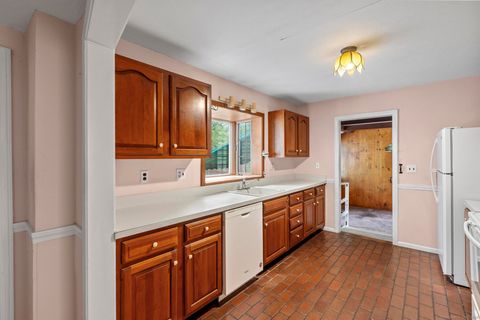 Tiny photo for 111 Town Farm Road, Farmington, CT 06032 (MLS # 24128952)