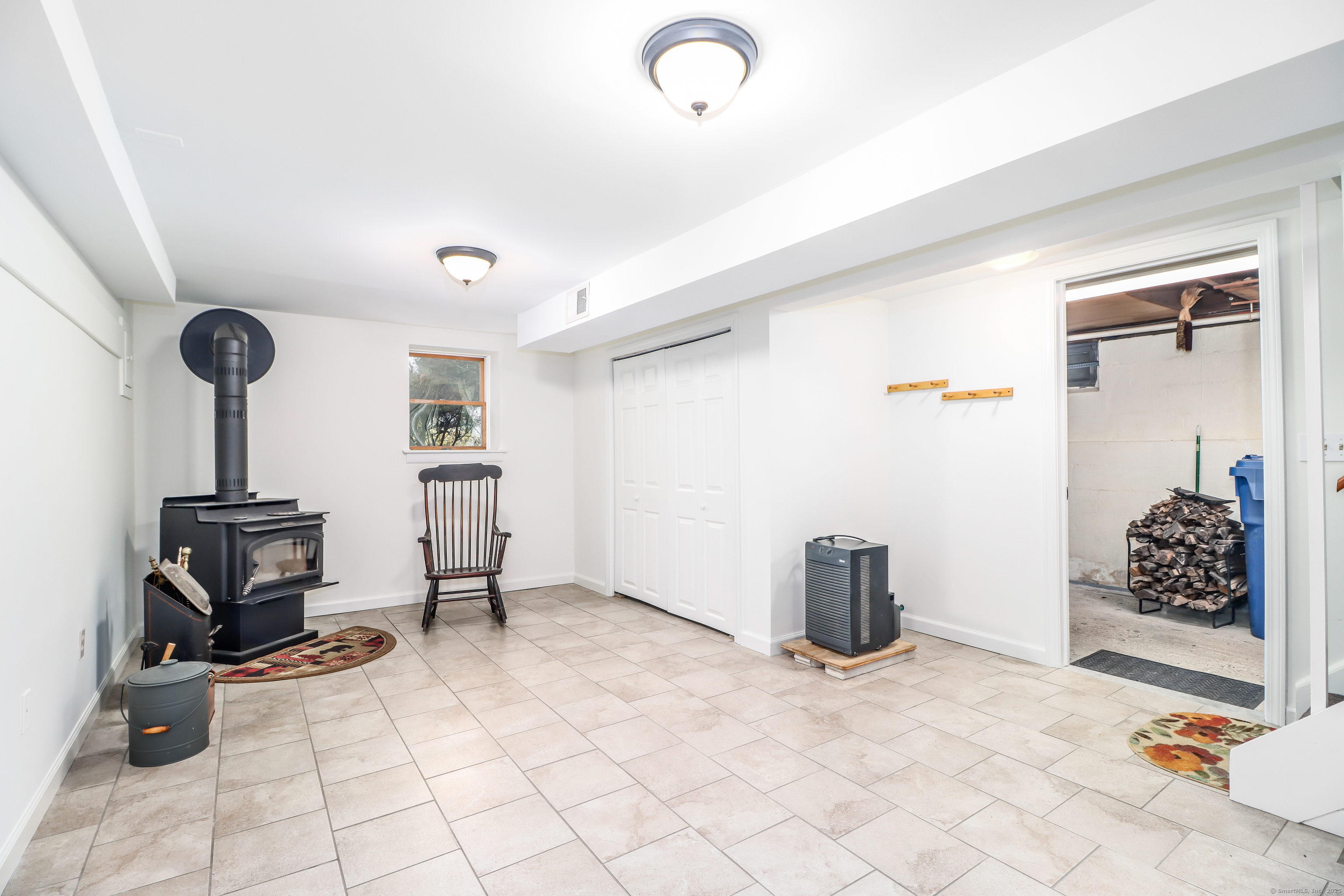 33 Frank Street, Trumbull, Connecticut image 28