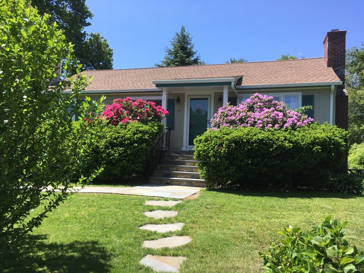 33 Frank Street, Trumbull, Connecticut image 1