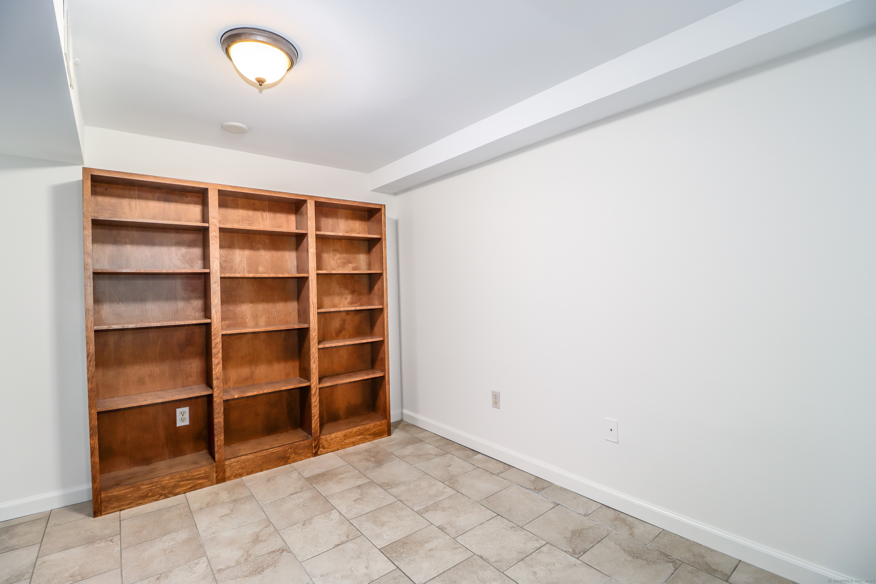 33 Frank Street, Trumbull, Connecticut image 30