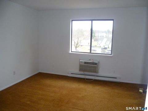 Tiny photo for 560 Yale Avenue #4, Meriden, CT 06450 (MLS # 24162563)