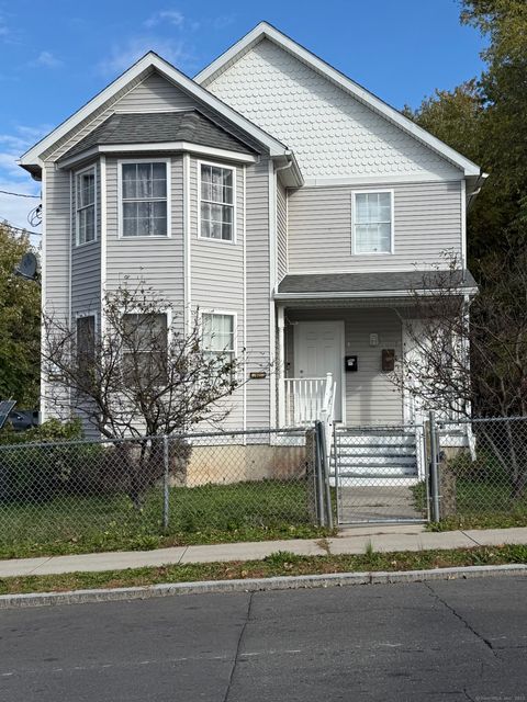 Photo of 12 Harbison Avenue #2nd Floor, Hartford, CT 06106 (MLS # 24135669)
