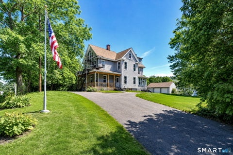 Photo of 90 N Turnpike Road #1, Wallingford, CT 06492 (MLS # 24180870)