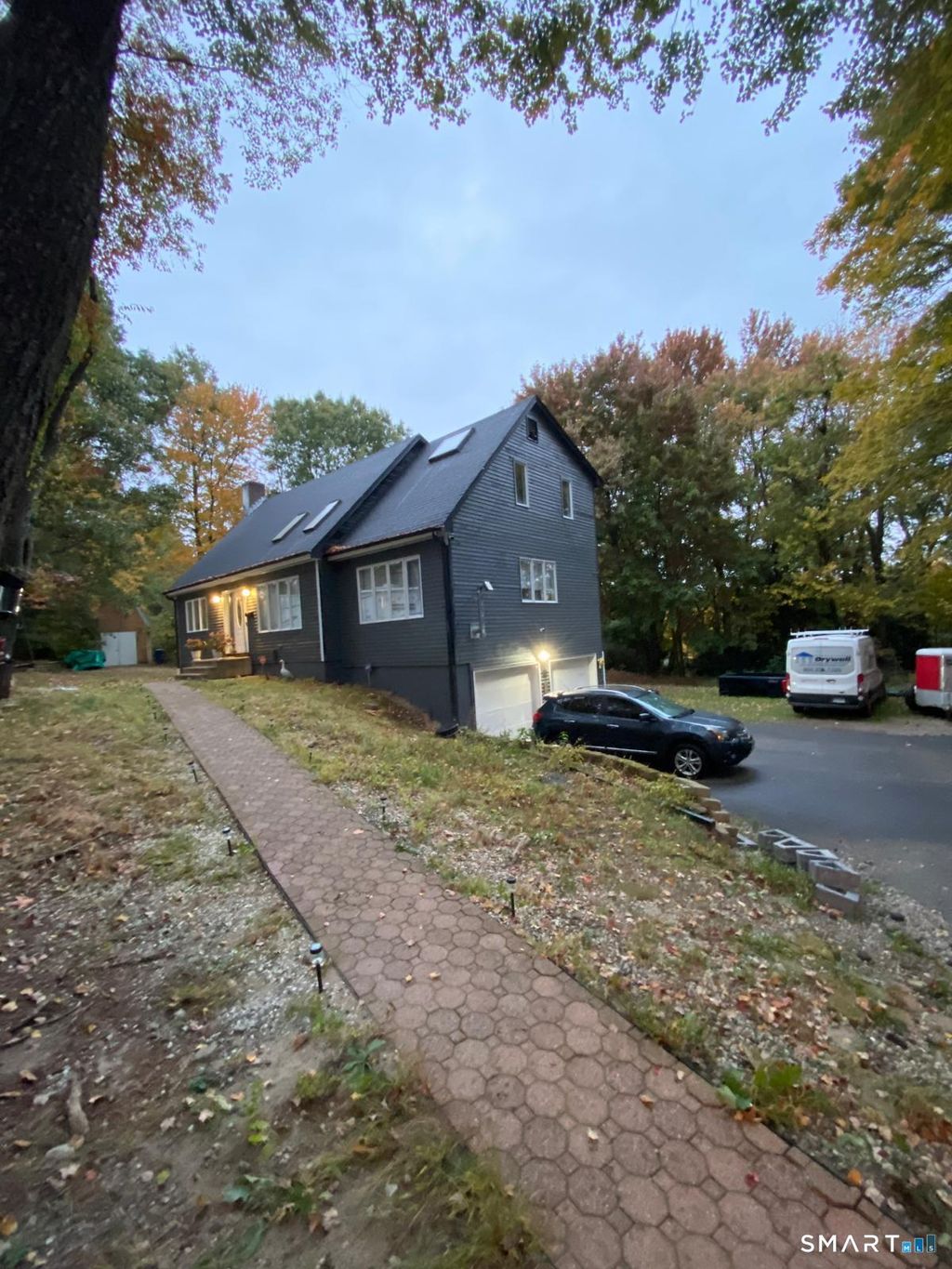 Photo of 54 Highlawn Street, Waterbury, CT 06705 (MLS # 24159267)