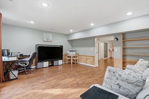 Tiny photo for 10 Woodside Drive, Farmington, CT 06085 (MLS # 24136814)