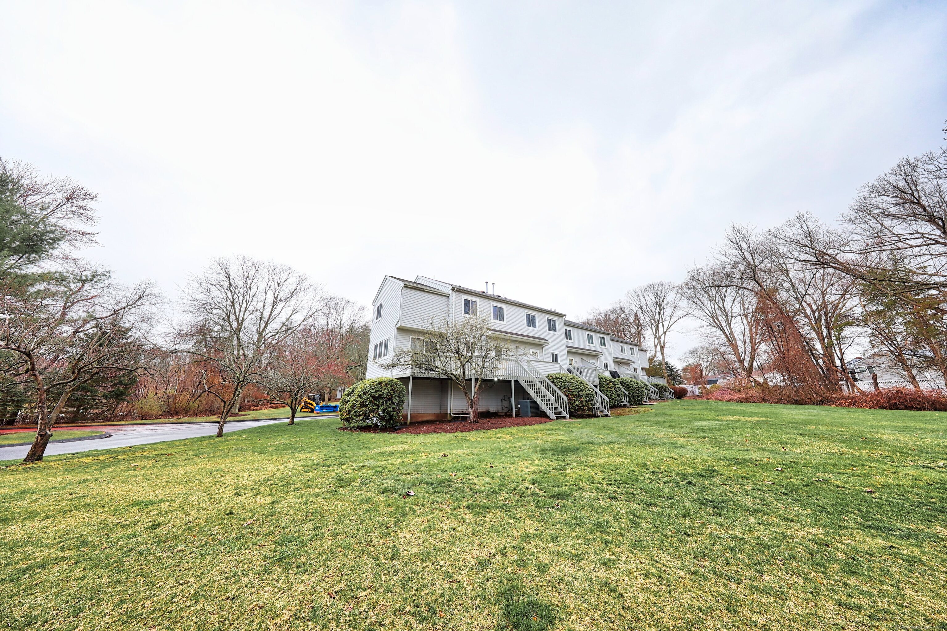 69 Northwest Drive #APT 60, Plainville, Connecticut image 34