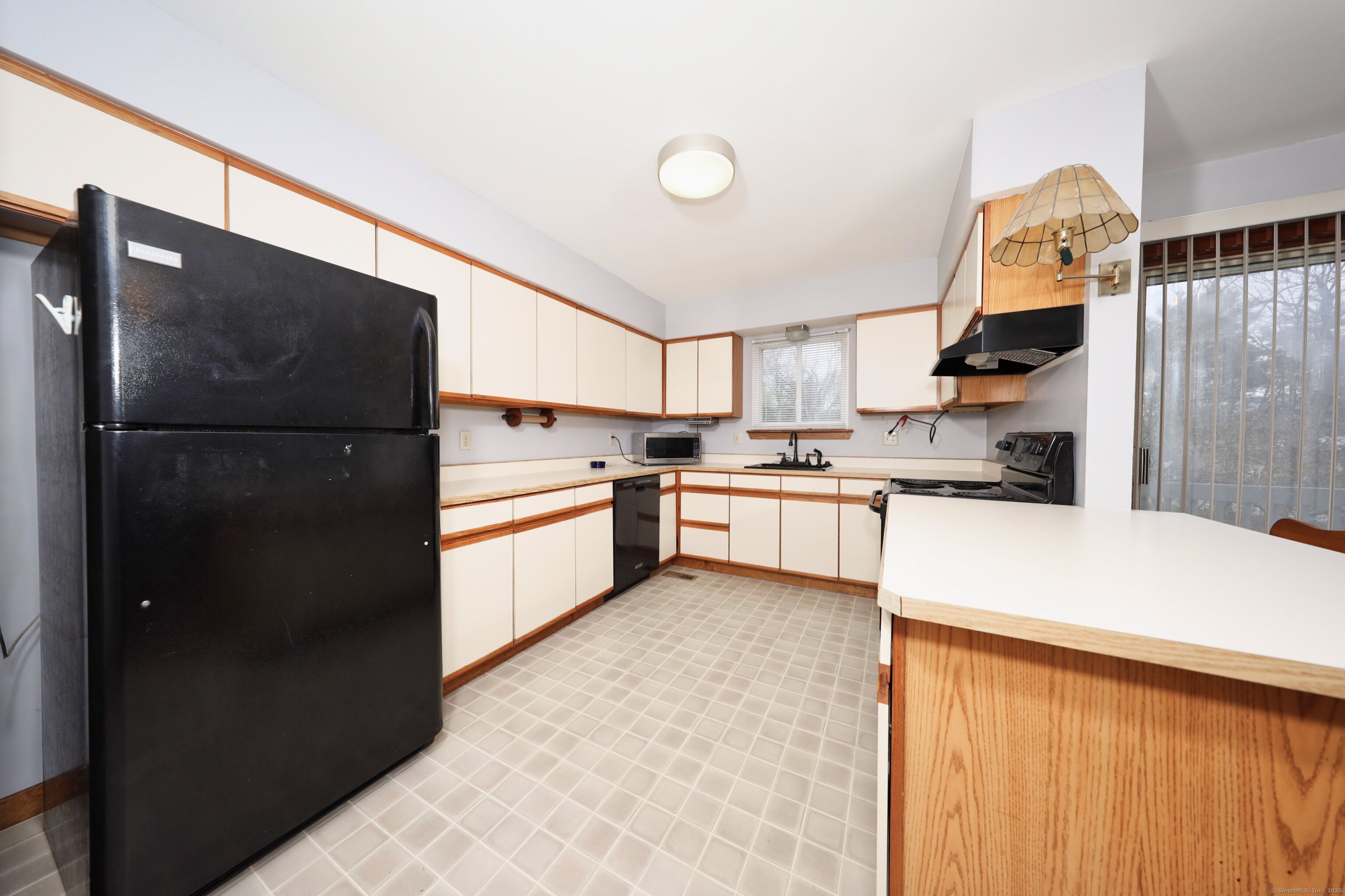 69 Northwest Drive #APT 60, Plainville, Connecticut image 8