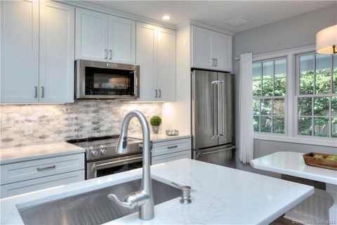 Tiny photo for 1 Otter Trail, Westport, CT 06880 (MLS # 24153301)