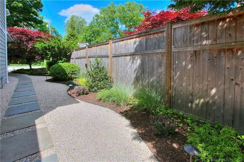 Tiny photo for 1 Otter Trail, Westport, CT 06880 (MLS # 24153301)