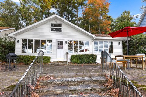 A home in Killingly