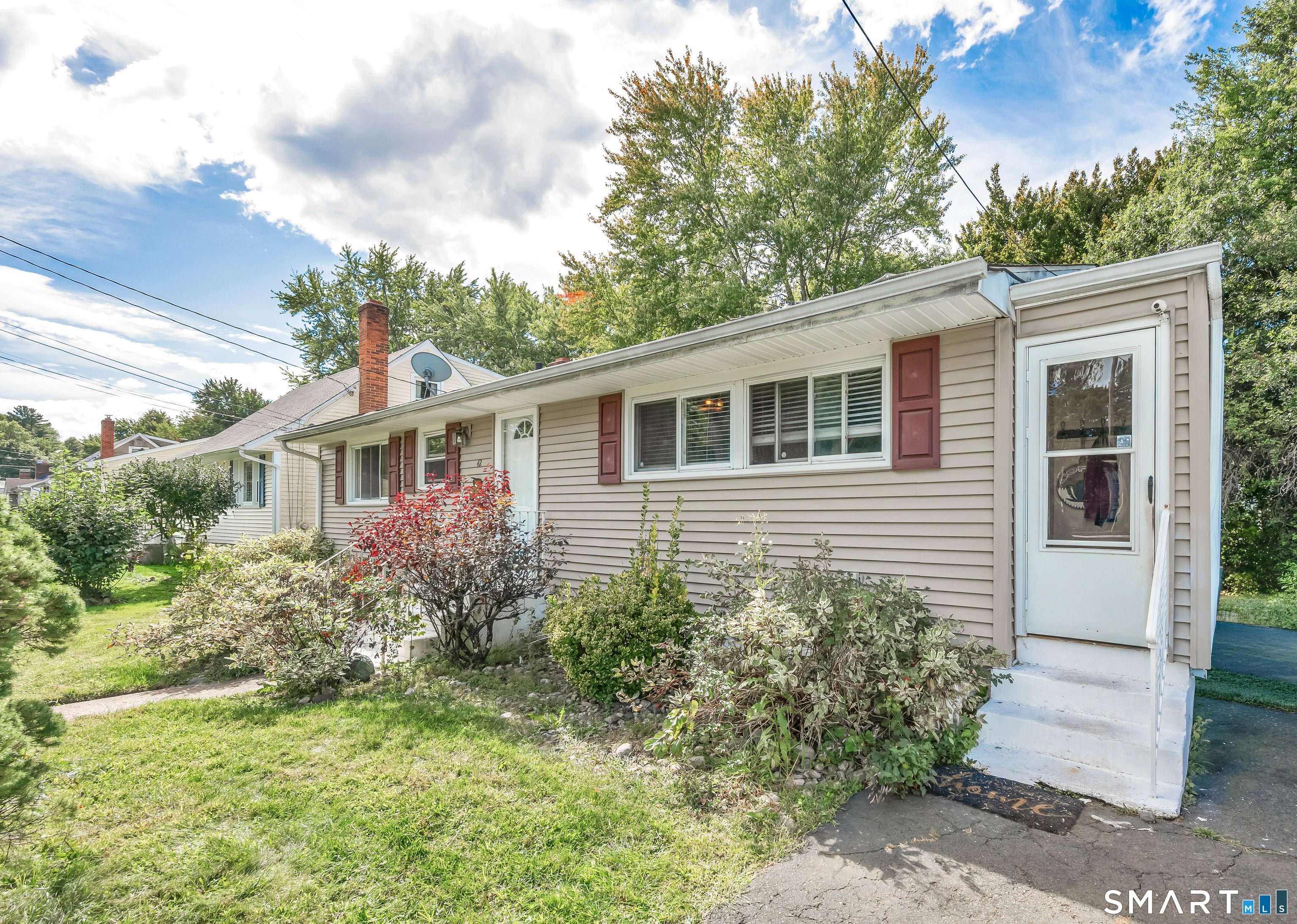 42 Amherst Street