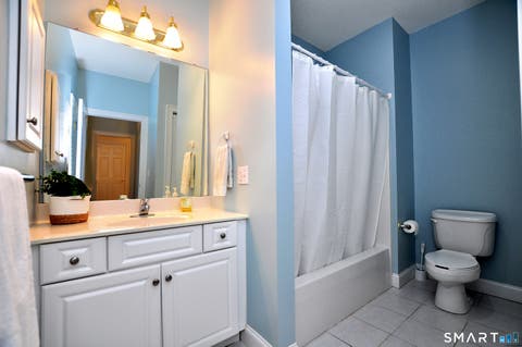 Tiny photo for 3 Thistledown Way #3, Farmington, CT 06032 (MLS # 24192654)