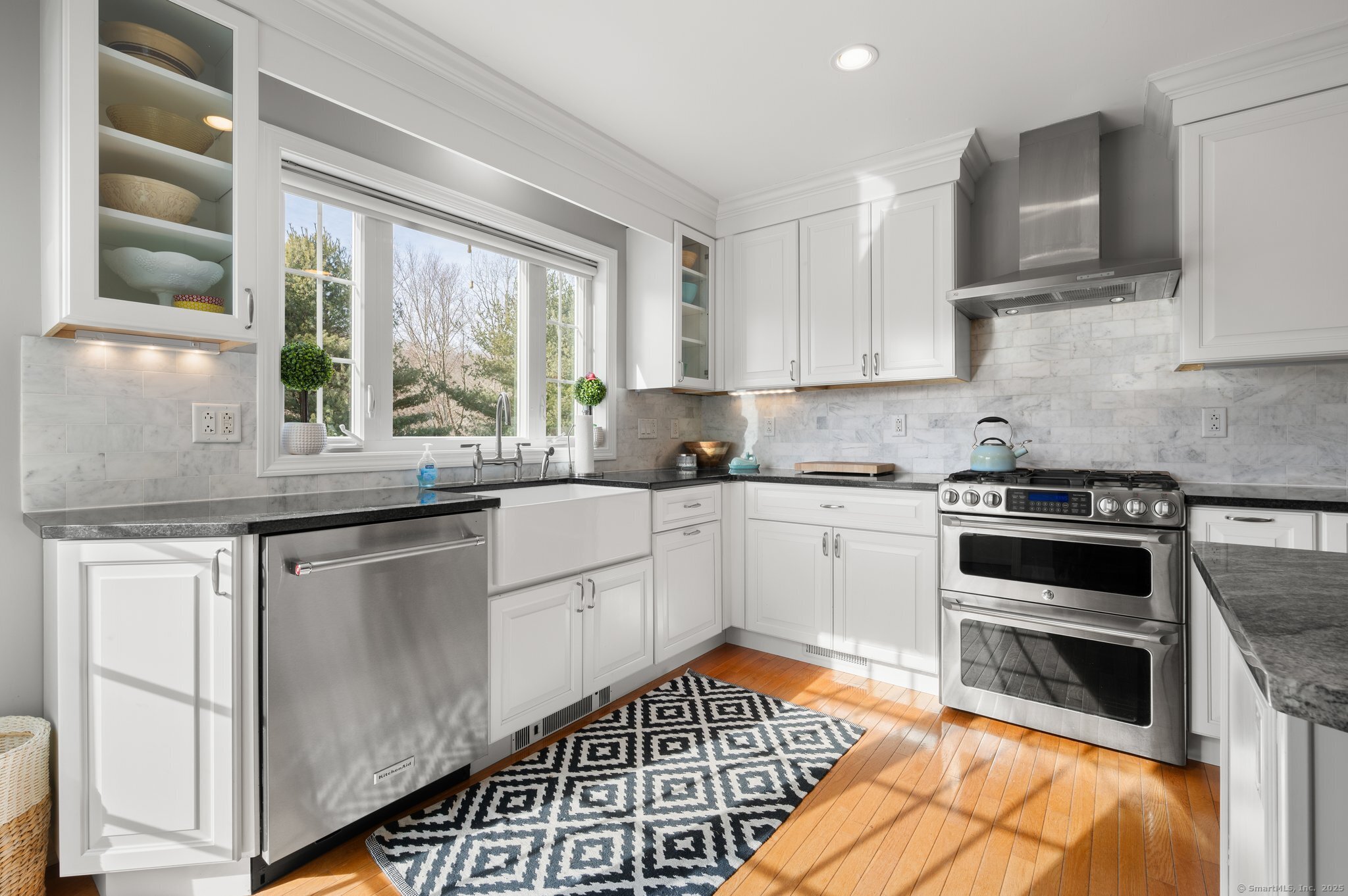 35 Yorkshire Drive, Waterford, Connecticut image 11