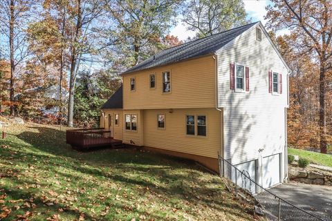 A home in New Milford