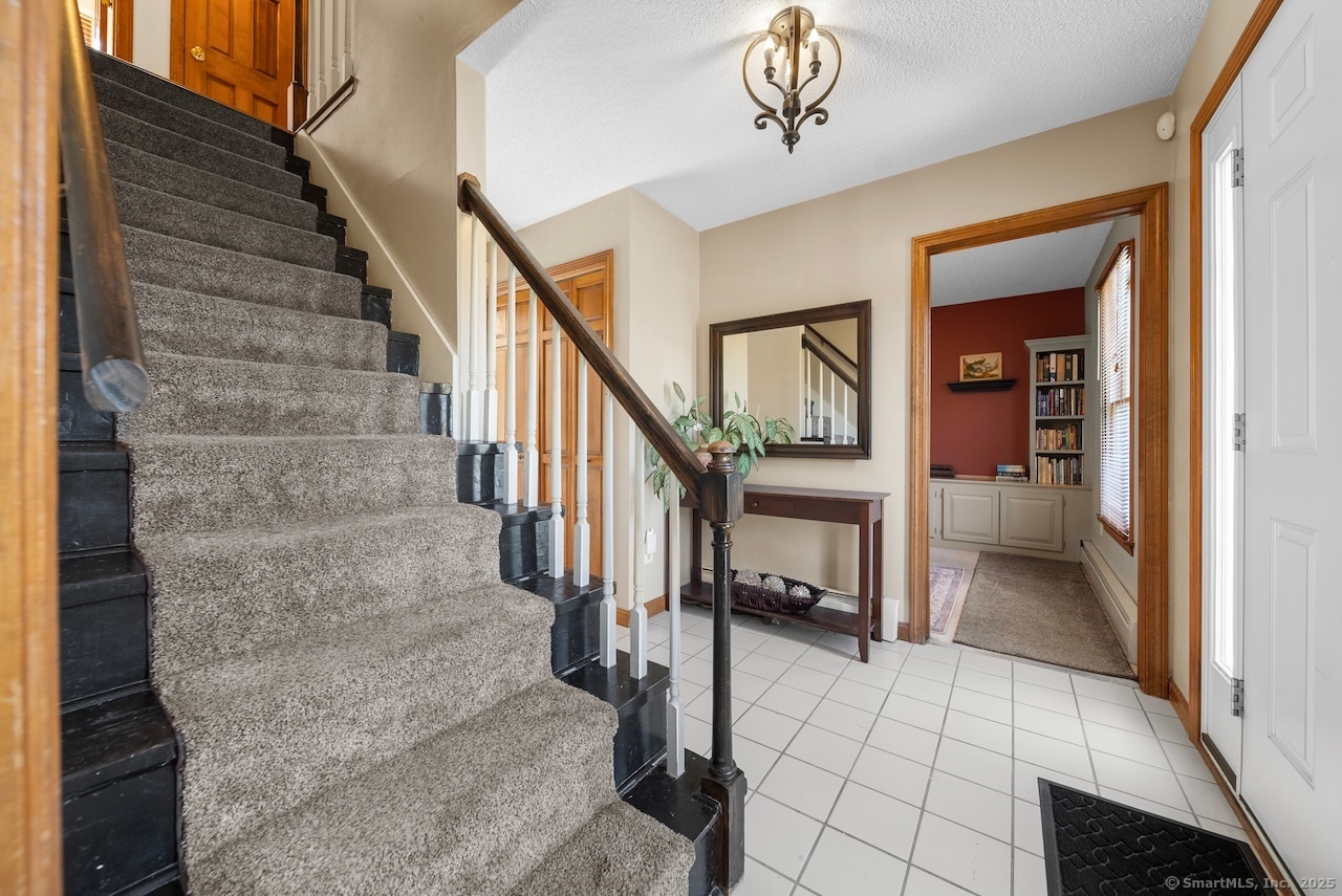 5 Ridgeview Drive