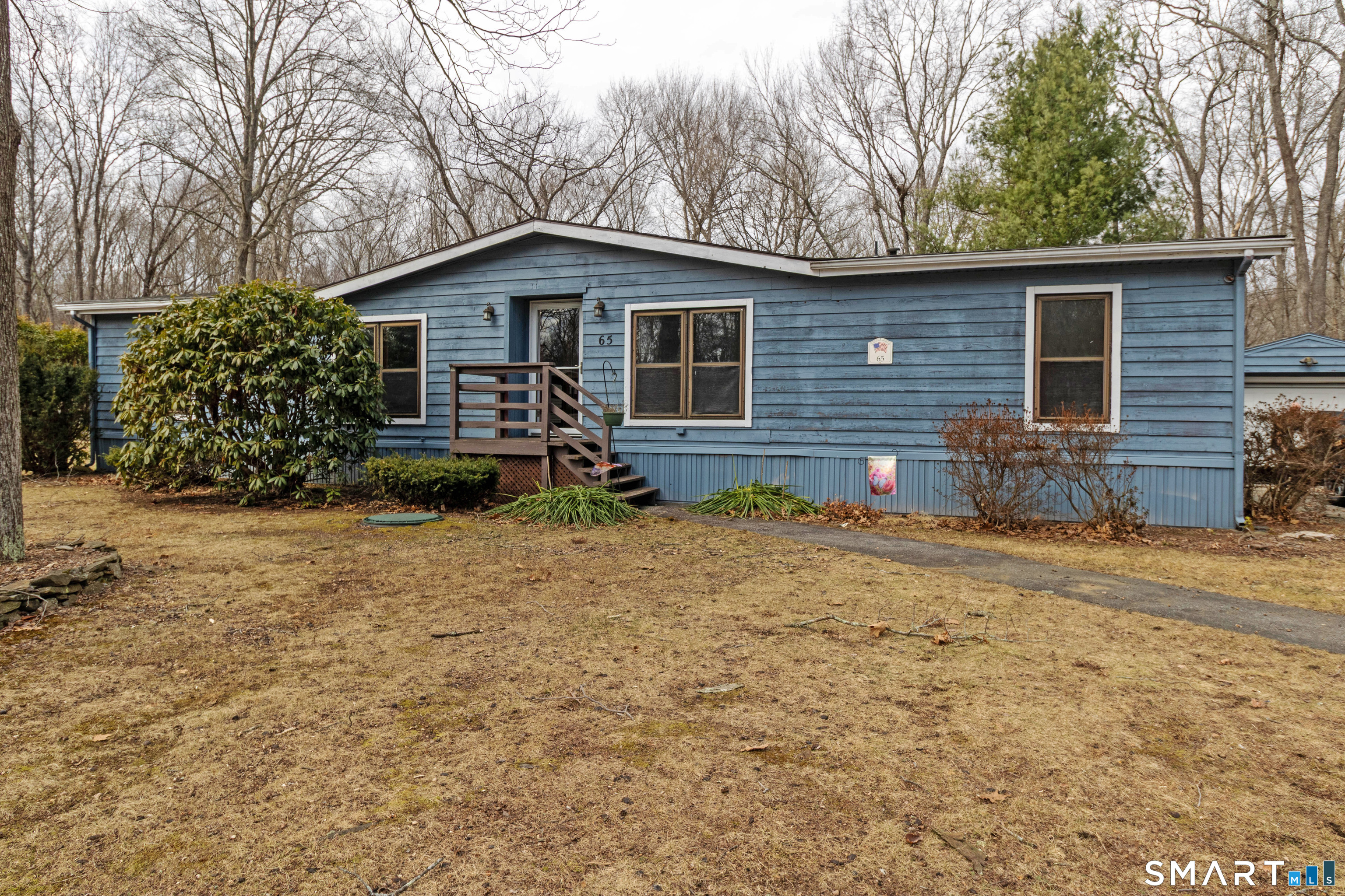 65 Colchester Commons