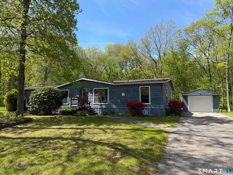 Mobile Home For Sale - 65 Colchester Commons<br/> New London County, Colchester, CT 06415