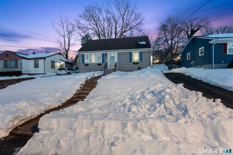 Tiny photo for 259 Elaine Terrace, New Haven, CT 06512 (MLS # 24152969)