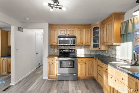 Tiny photo for 259 Elaine Terrace, New Haven, CT 06512 (MLS # 24152969)