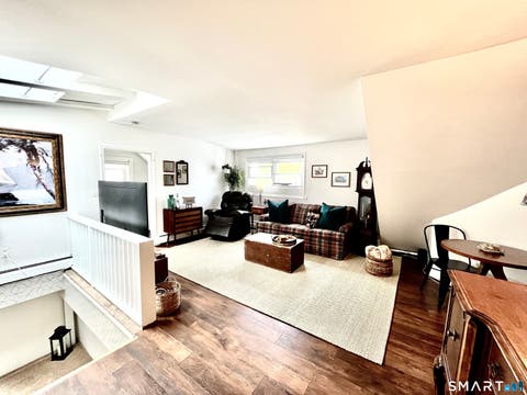 Multifamily For Rent - 604 Orange Street #3<br/> New Haven, CT 06511