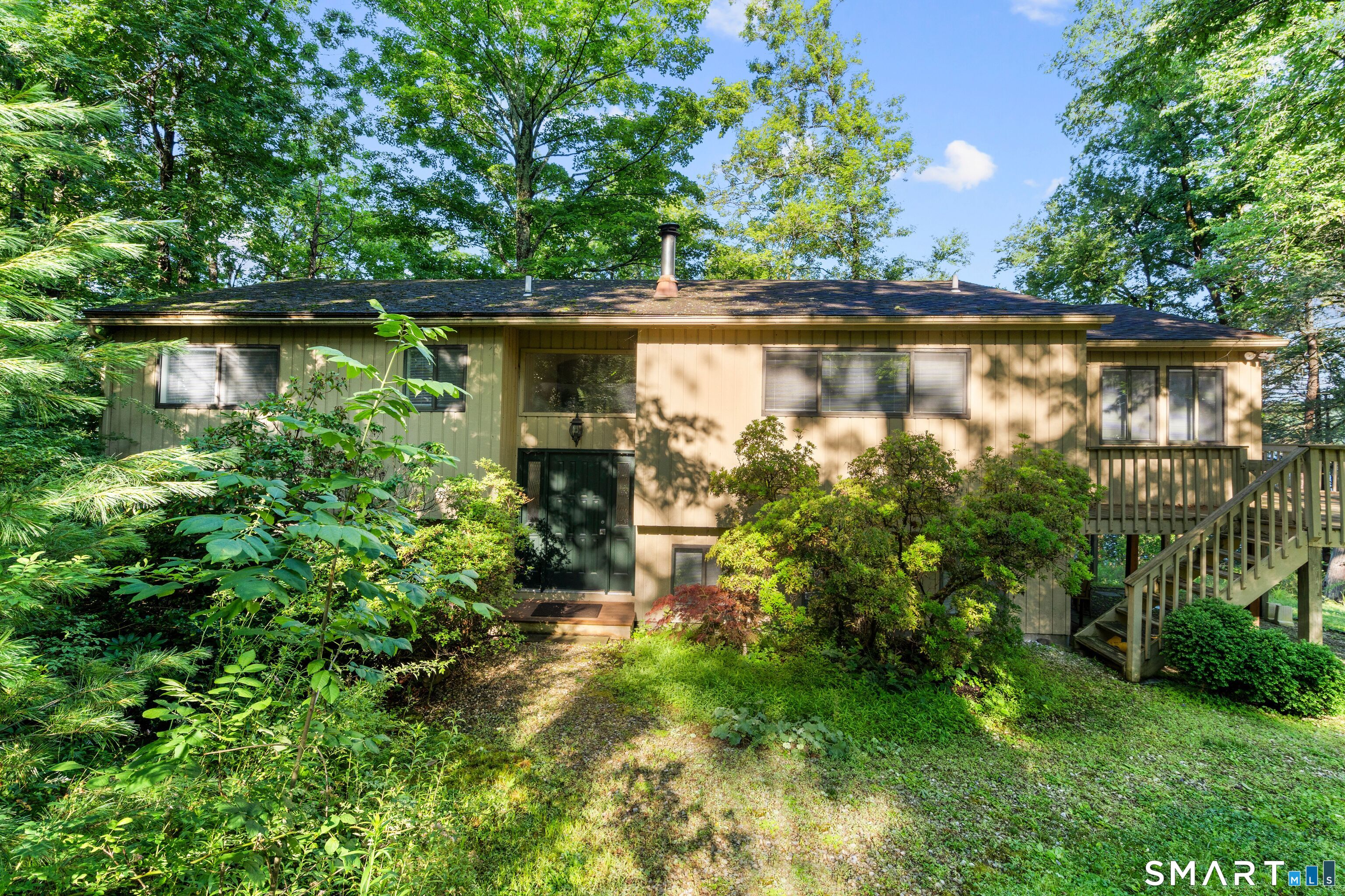 208 East Hyerdale Drive