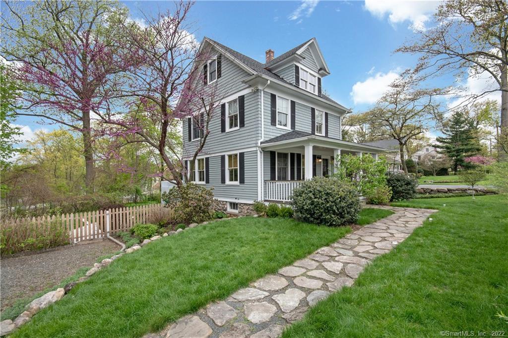 Photo 1 of 227 Noroton Avenue, Darien, Connecticut, $895,000, Web #: 170309659