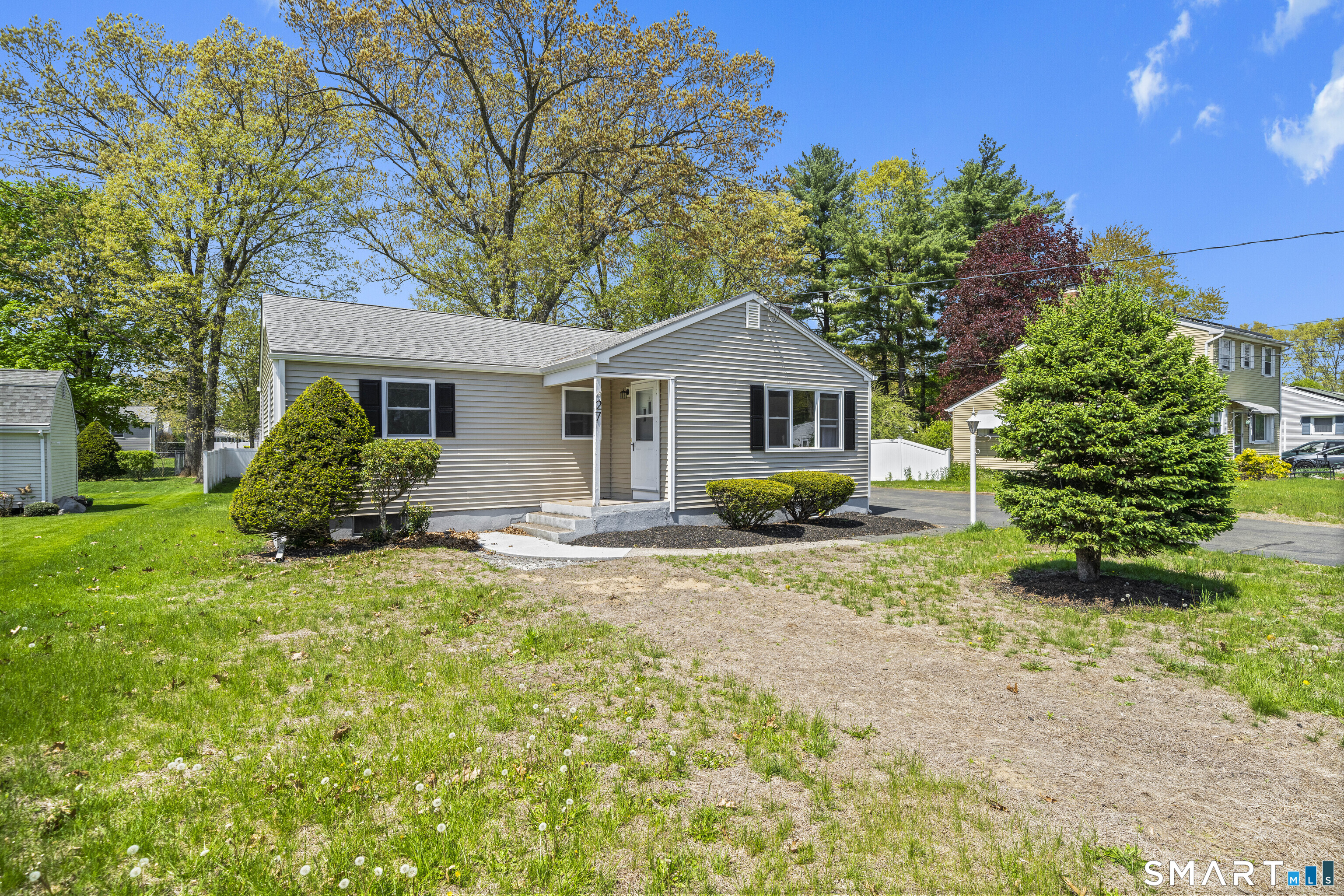 27 Highland Road