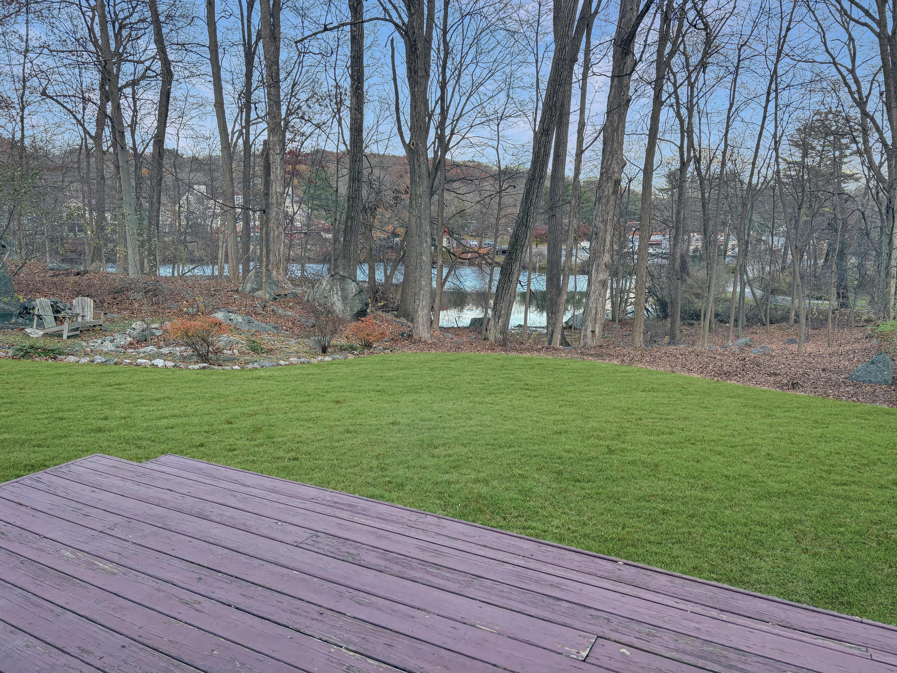 Stamford, Connecticut 06903, United States, 5 Bedrooms Bedrooms, ,3 BathroomsBathrooms,Residential,Active,246725