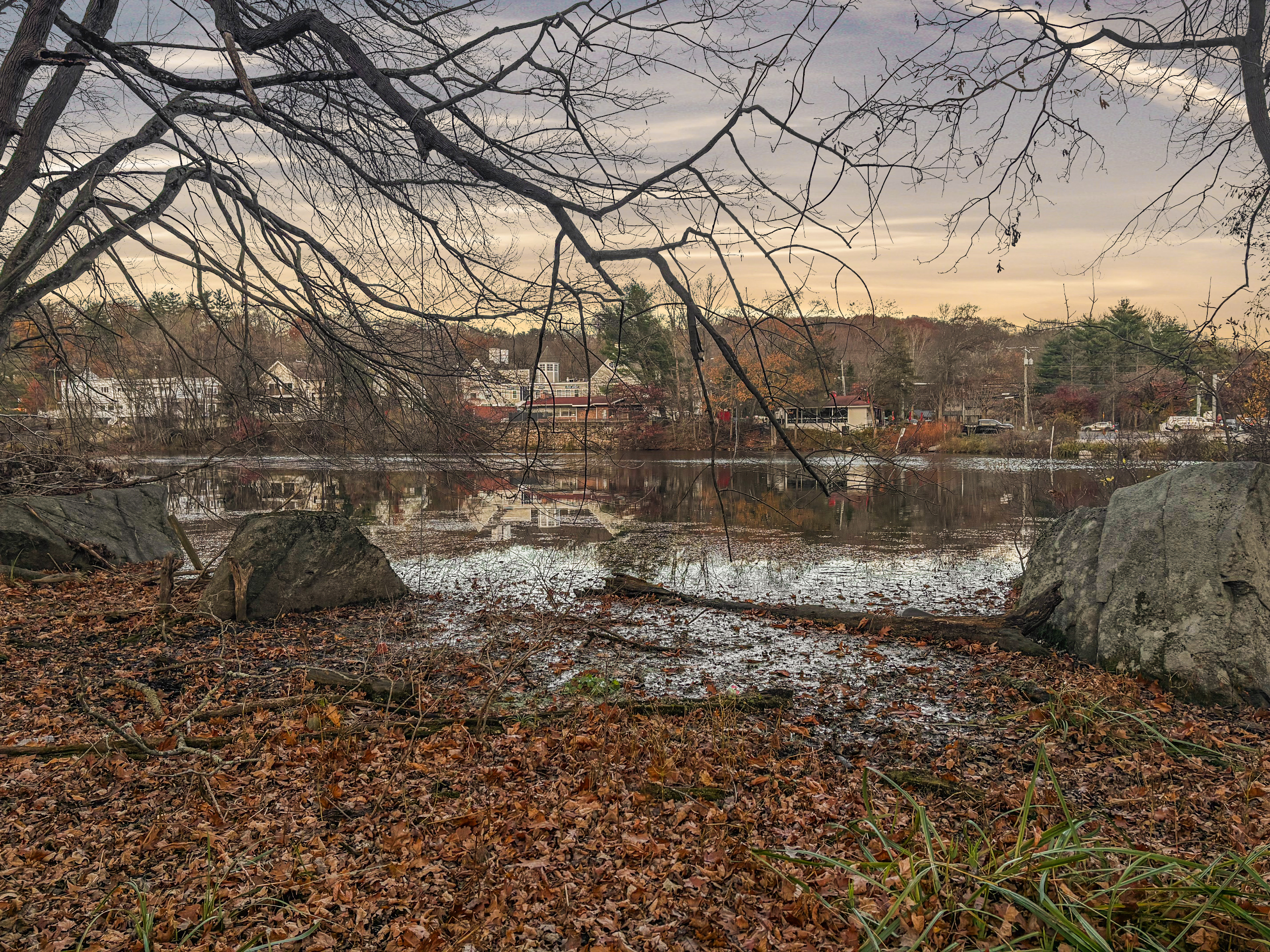 Stamford, Connecticut 06903, United States, 5 Bedrooms Bedrooms, ,3 BathroomsBathrooms,Residential,Active,246725