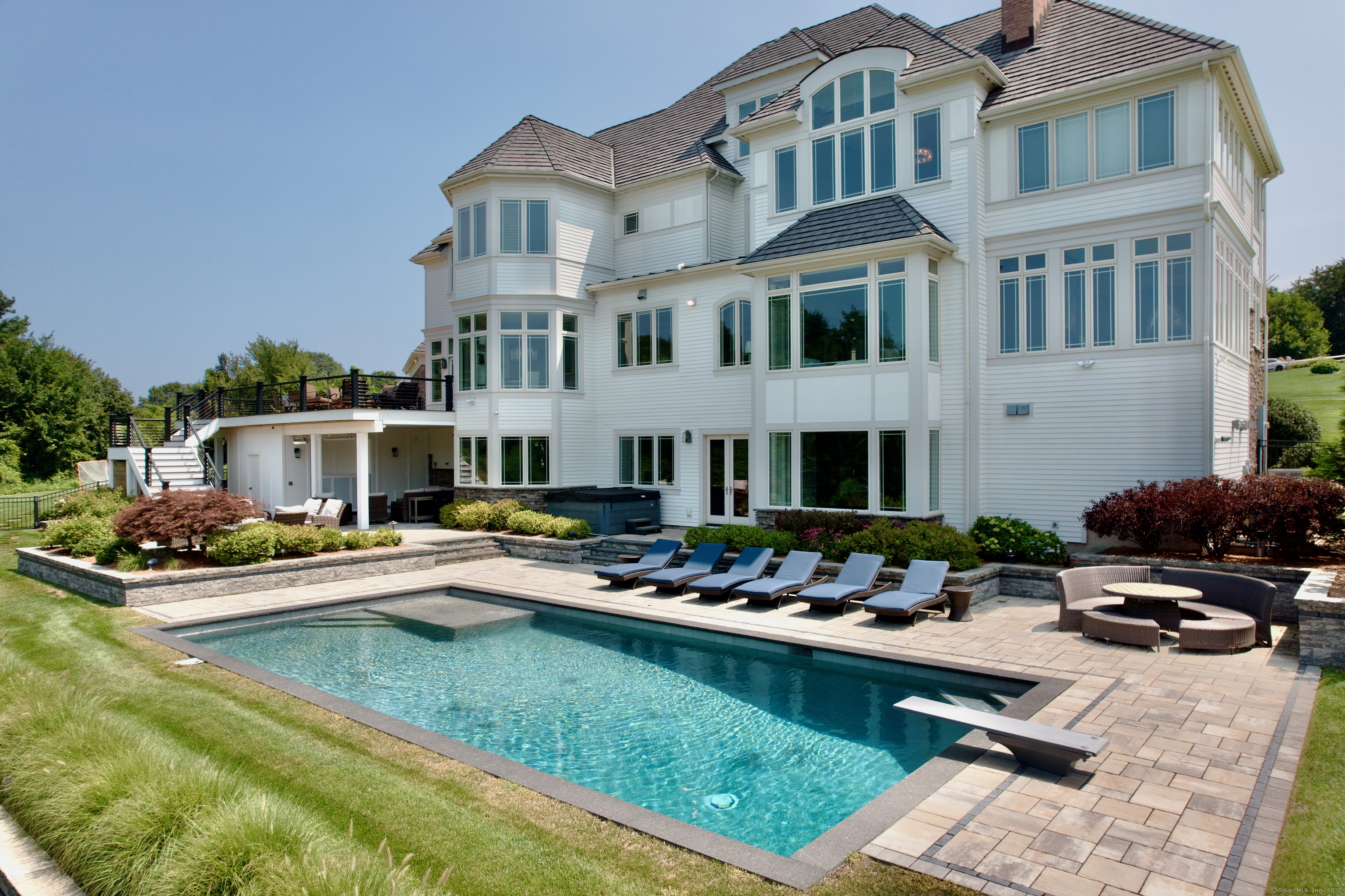 120 Fallview Drive