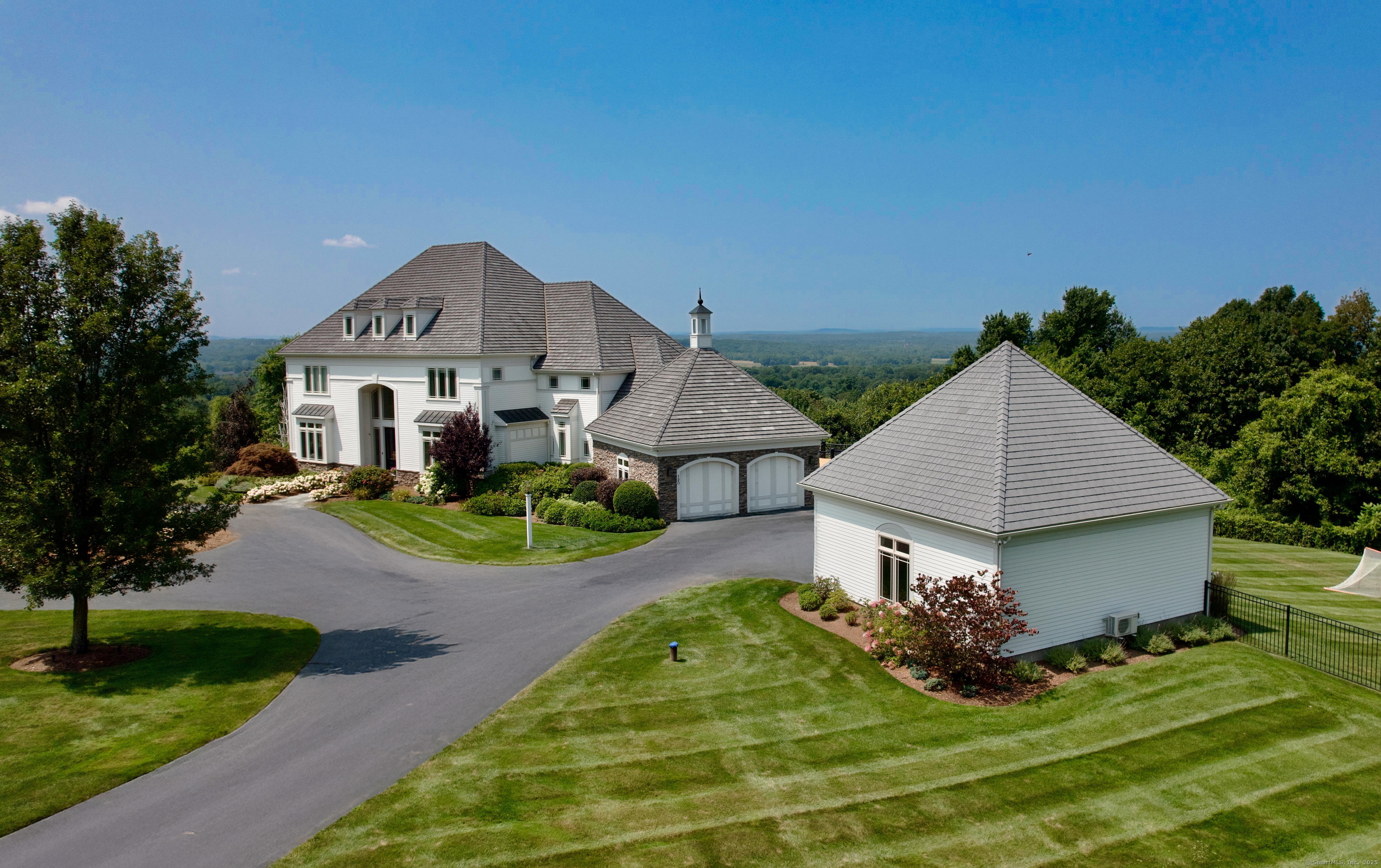 120 Fallview Drive