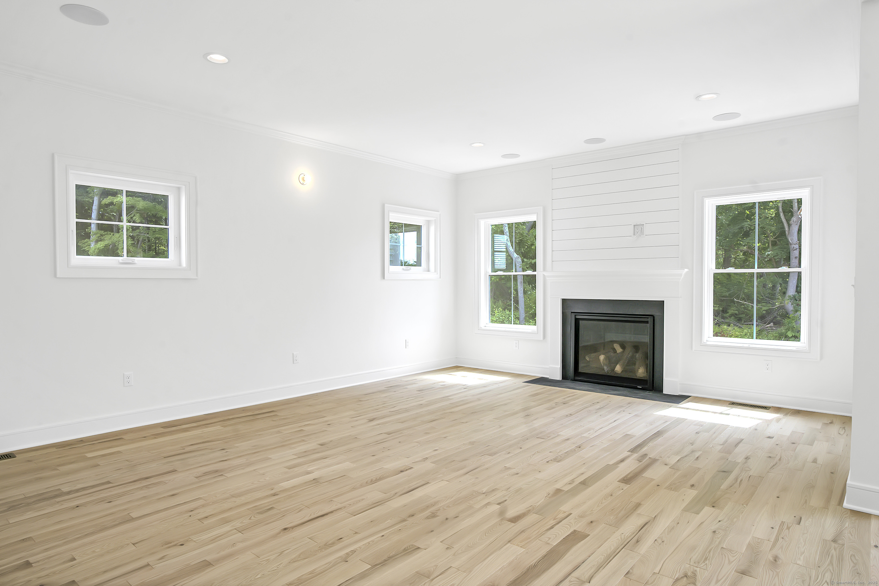 20 Village Circle 20