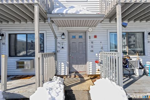 Tiny photo for 330 Savin Avenue #APT 76, West Haven, CT 06516 (MLS # 24157477)