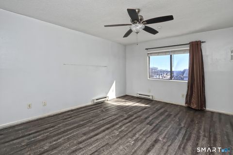 Tiny photo for 330 Savin Avenue #APT 76, West Haven, CT 06516 (MLS # 24157477)