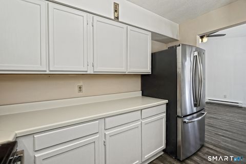 Tiny photo for 330 Savin Avenue #APT 76, West Haven, CT 06516 (MLS # 24157477)