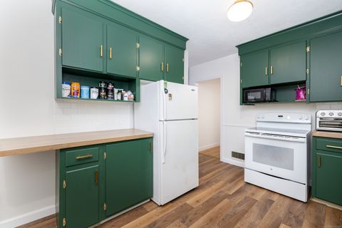 Tiny photo for 267 Hull Street, Bristol, CT 06010 (MLS # 24165435)