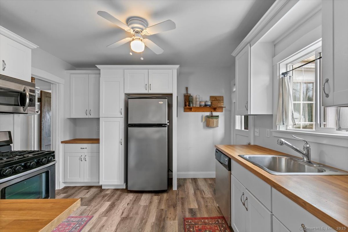 71 James Street, Hamden, Connecticut image 11