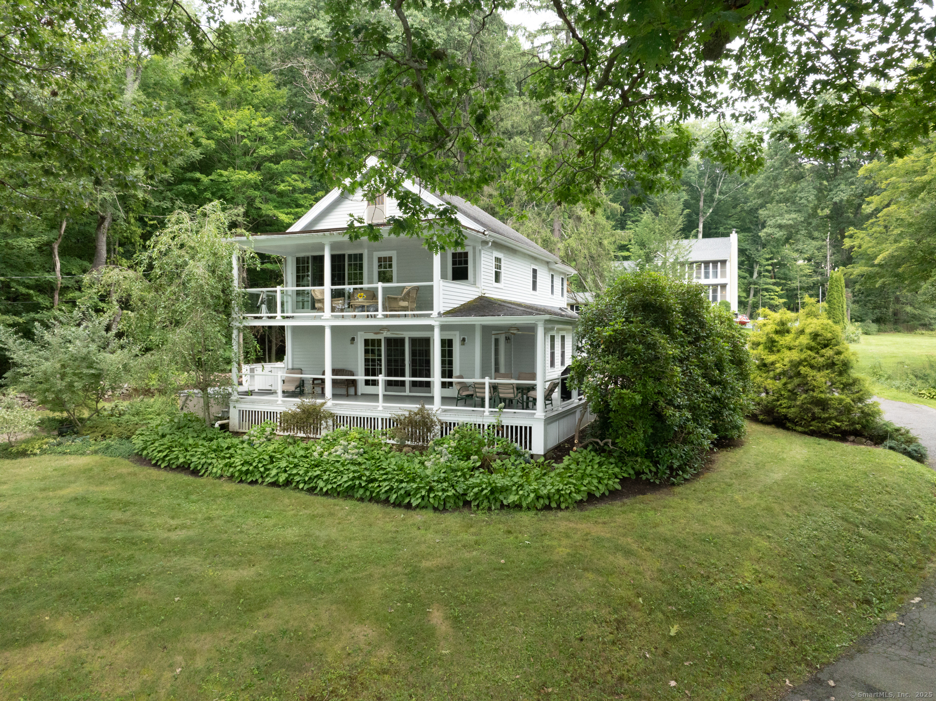119 West Wakefield Boulevard
